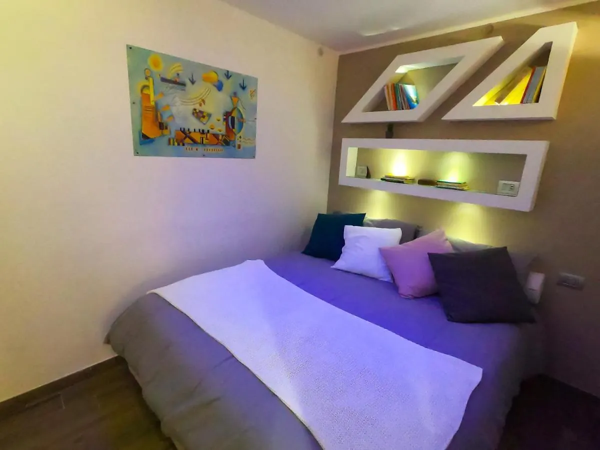 Blumon House Apartment Naples 0*,  Italy
